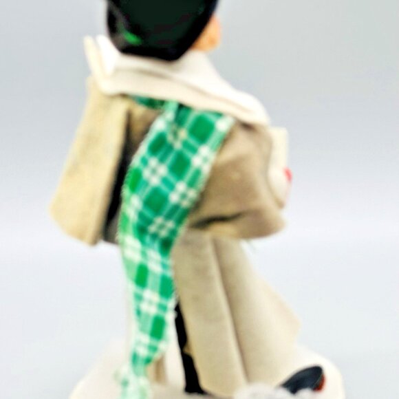 Annalee Caroler Boy Man Open Eyes Open Mouth 10 inch Doll READ - Picture 4 of 7